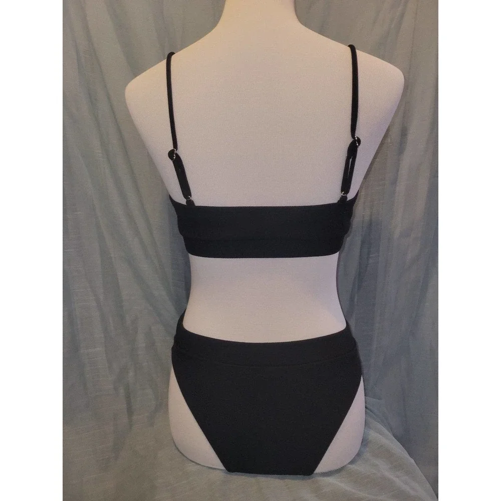 NWOT Bikini medium, black